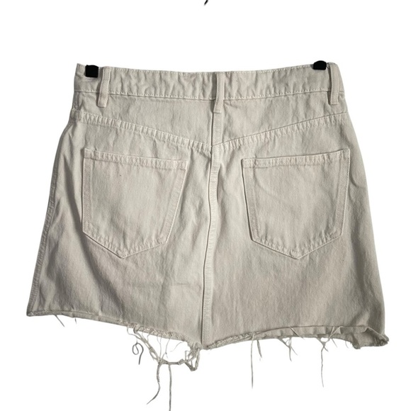 Zara white Frayed Hem Button High Rise Denim Skirt size medium - Picture 2 of 12